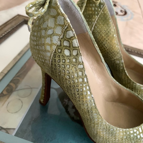 Saks Brienza Italian Leather & Suede Heels - Picture 3 of 11